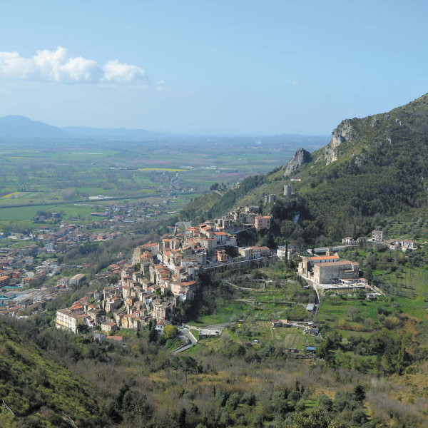 Pietravairano da monte San Nicola | Guida Turistica di Caserta e ...